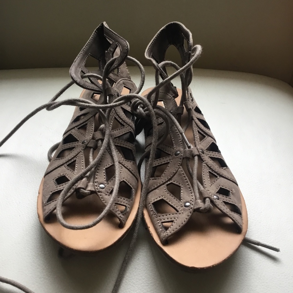 Mossino size 7 Women's Brown Gladiator Sandals